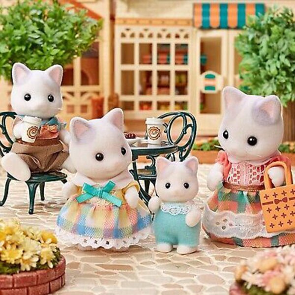 Sylvanian Families Latte Cat Family - Image 2