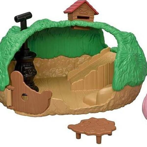 Sylvanian Families Baby Hedgehog Hideout - Image 3