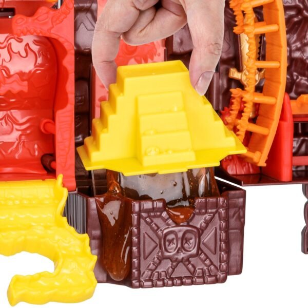 Treasure X Lost Lands Skull Island Lava Tower Micro Playset - Image 5